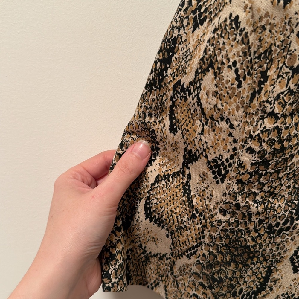 Vintage Lois Snyder Dani Max snakeskin sleeveless top - Picture 3 of 6